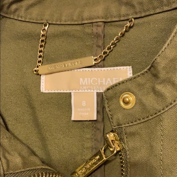 Michael Kors - Picture 2 of 5